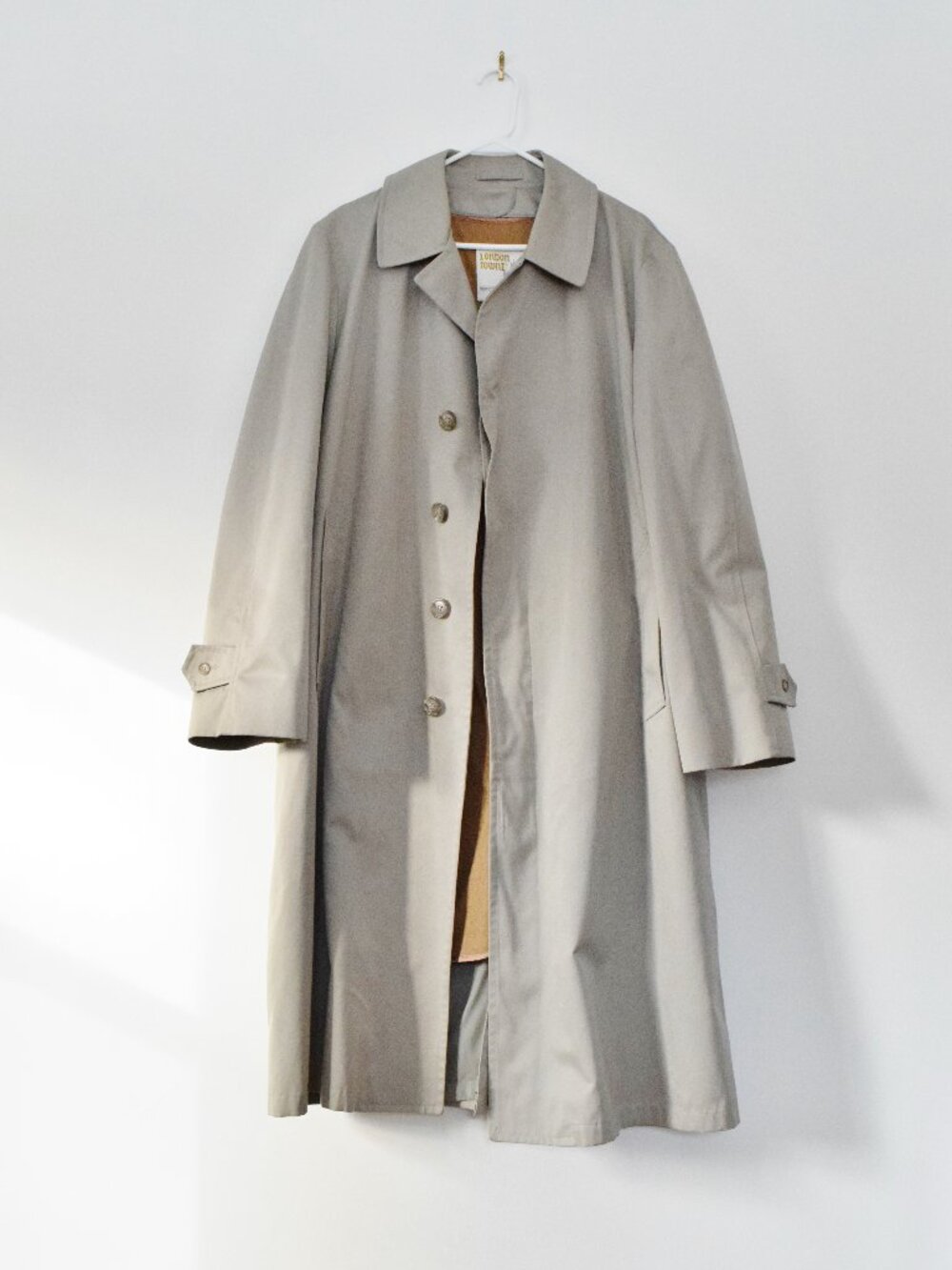LONDON TOWNE Vintage Khaki Knee Length Removable Liner Trench Coat | Size 42L